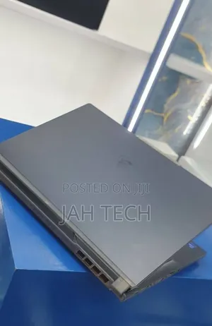New Laptop MSI Cyborg 15 16GB Intel Core i7 SSD 1T