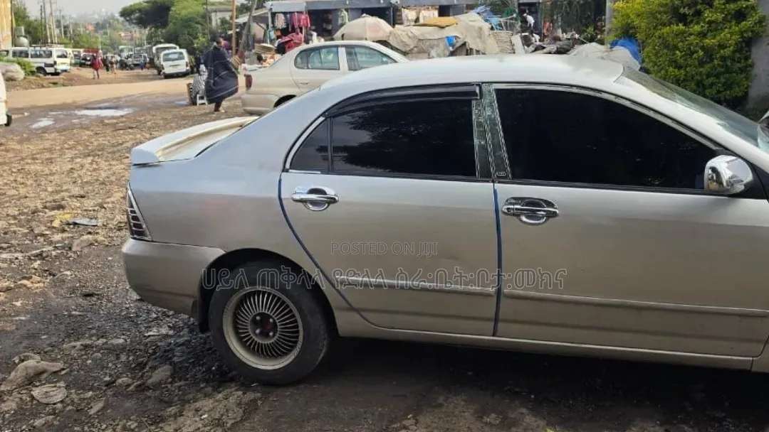 Toyota Corolla 2006 Gold