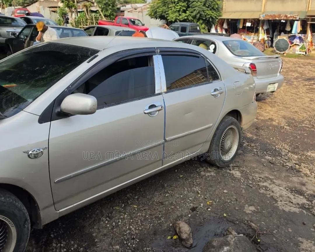 Toyota Corolla 2006 Gold