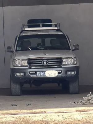 Toyota Land Cruiser 2004 Purple