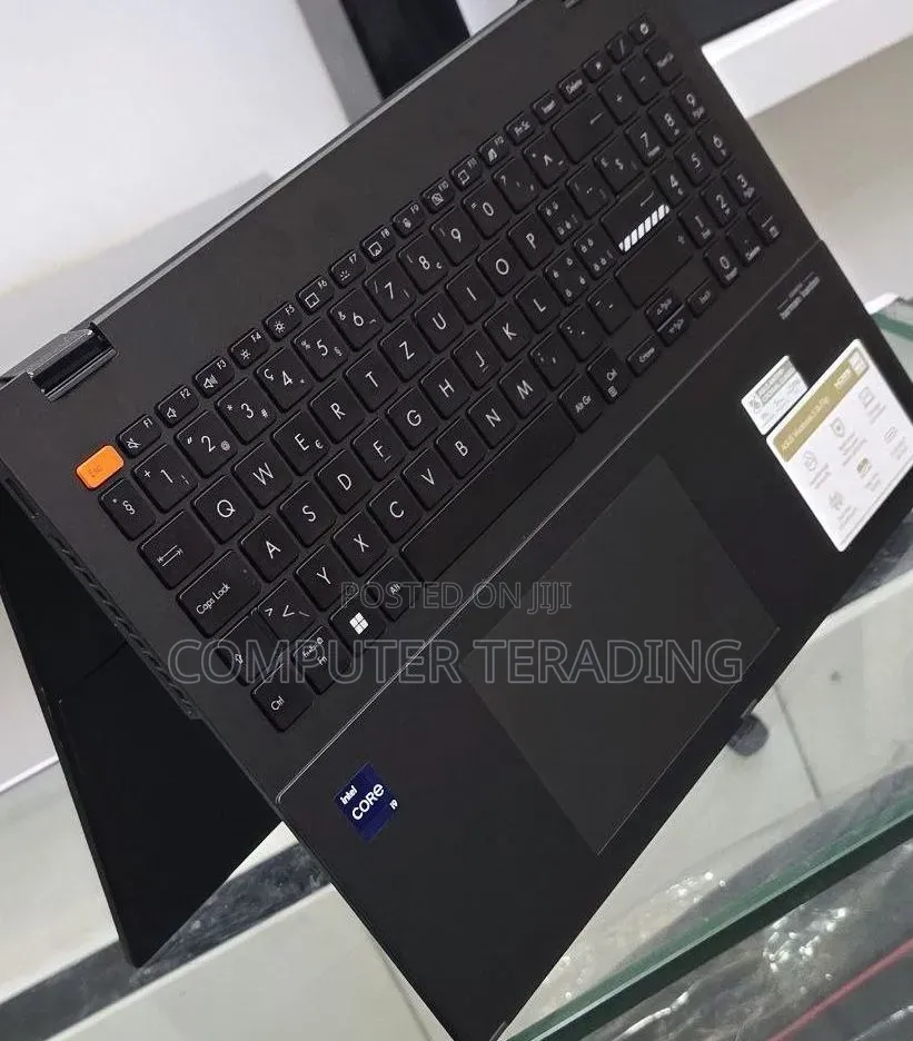 New Laptop Asus Vivobook 16 16GB Intel Core i9 SSD 1T