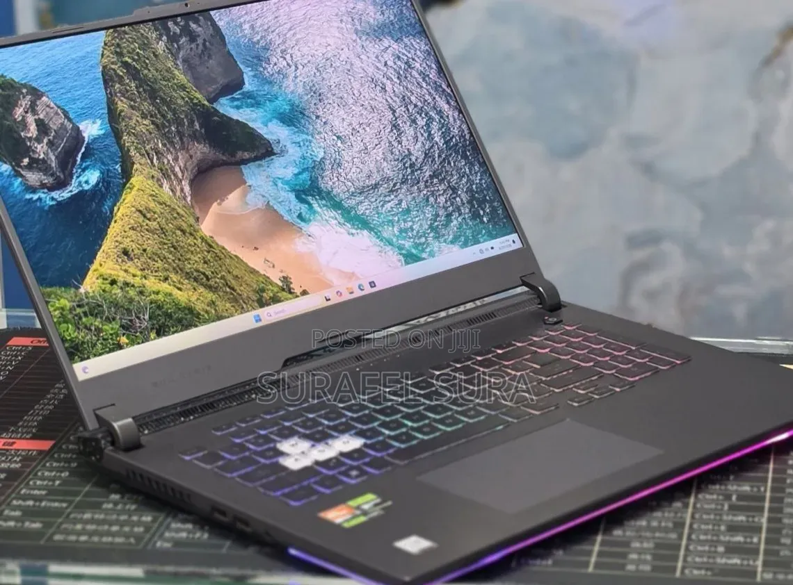 New Laptop Asus ROG Strix G17 16GB AMD Ryzen 9 SSD 512GB