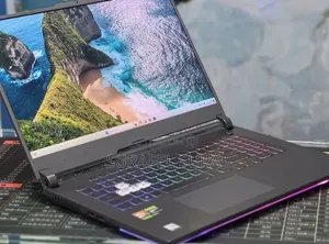 New Laptop Asus ROG Strix G17 16GB AMD Ryzen 9 SSD 512GB