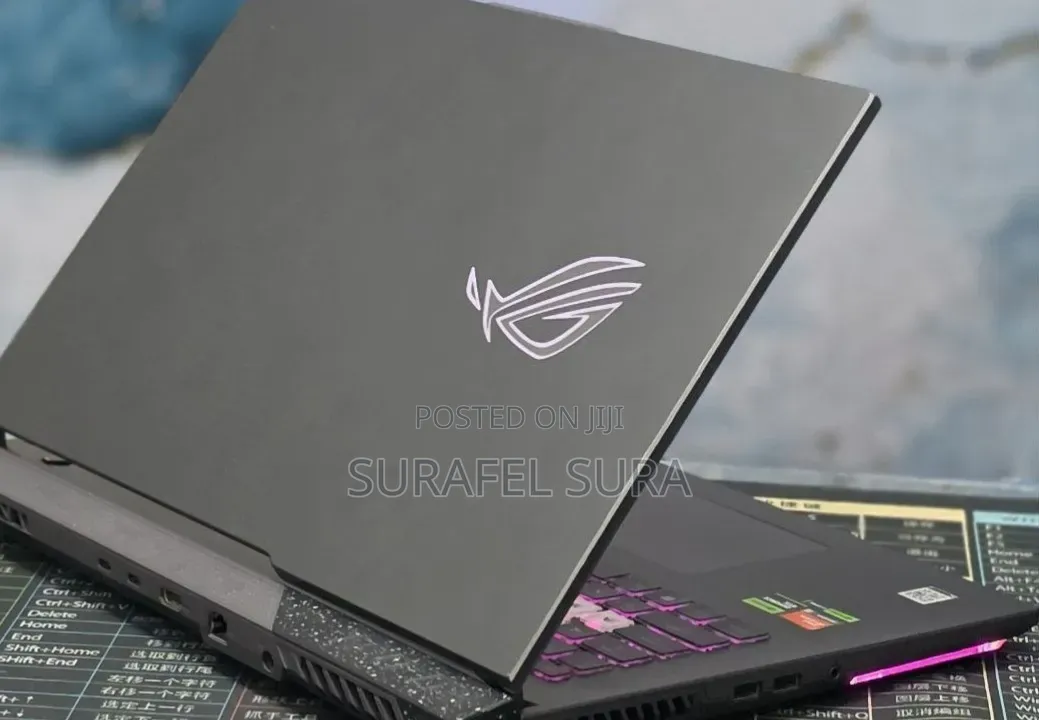 New Laptop Asus ROG Strix G17 16GB AMD Ryzen 9 SSD 512GB