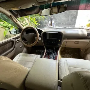Toyota Land Cruiser 2004 Purple