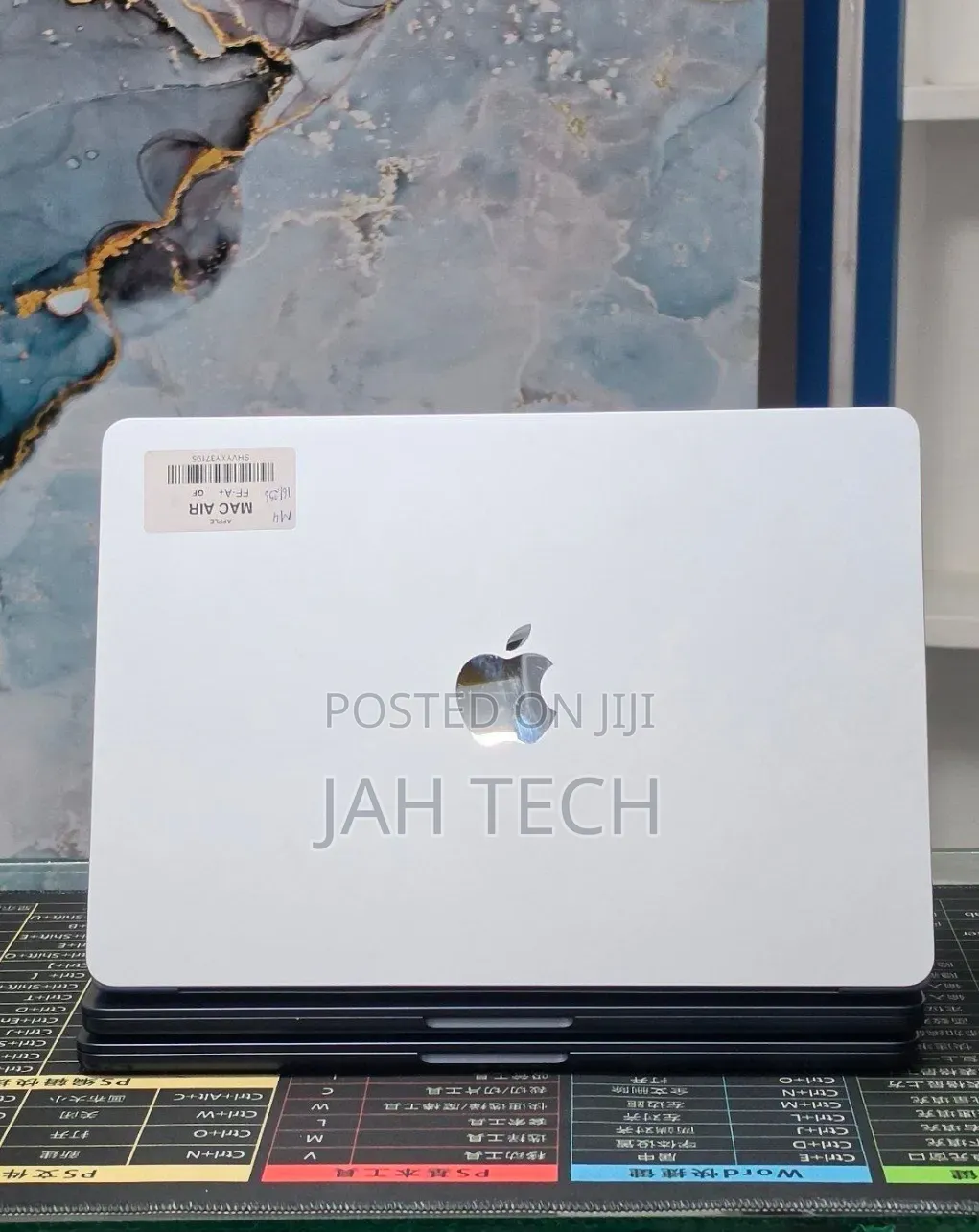 New Laptop Apple MacBook Air 2025 M4 16GB Apple M4 SSD 256GB