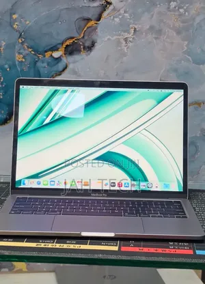 New Laptop Apple MacBook Pro 2022 M2 8GB Apple M2 SSD 256GB