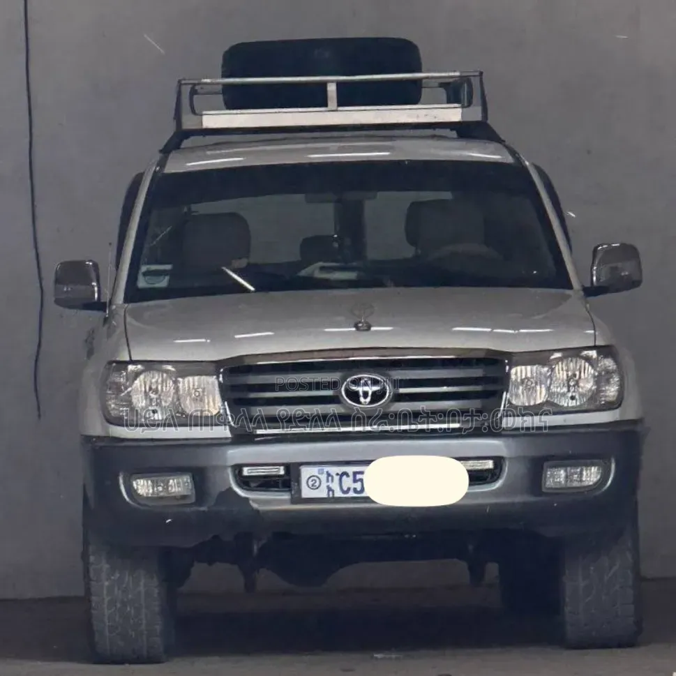 Toyota Land Cruiser 2004 Purple