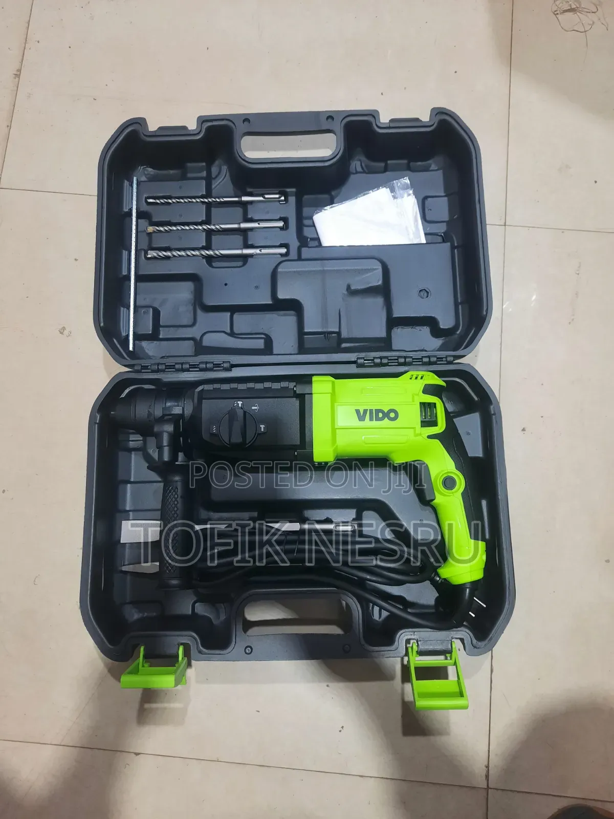 Vido Rotery Hammer Drill 800w With Accessory