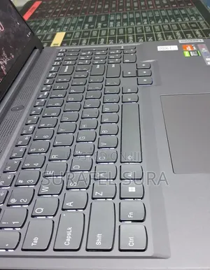 New Laptop Lenovo Legion 5 16GB AMD Ryzen 7 SSD 1T