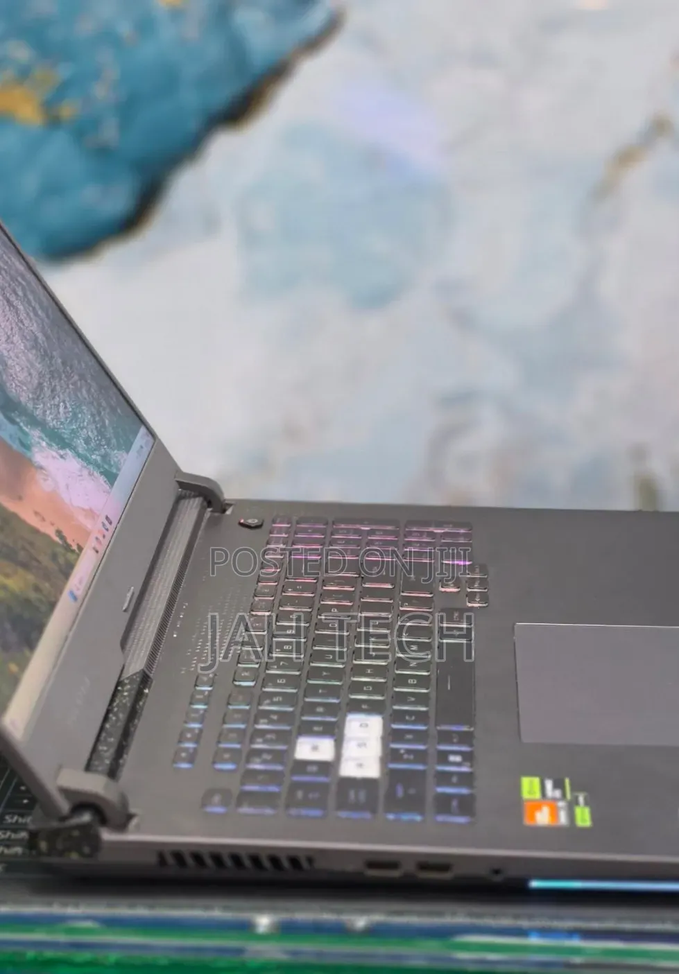 New Laptop Asus ROG Strix G17 16GB AMD Ryzen 9 SSD 1T