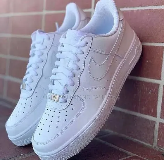 Nike Air Force 1