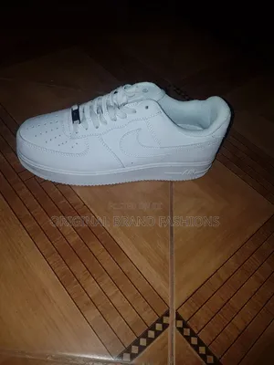 Nike Air Force 1