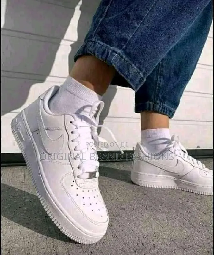 Nike Air Force 1