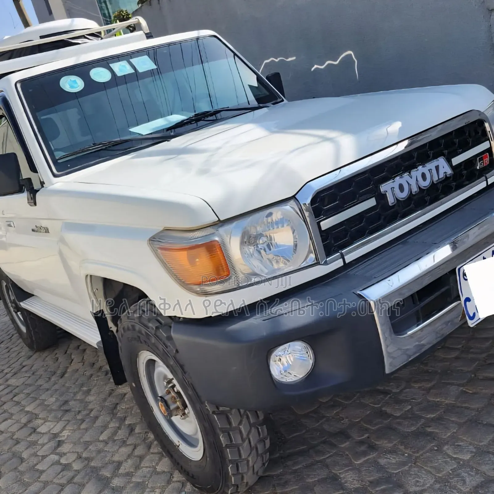 Toyota Land Cruiser 2014 White