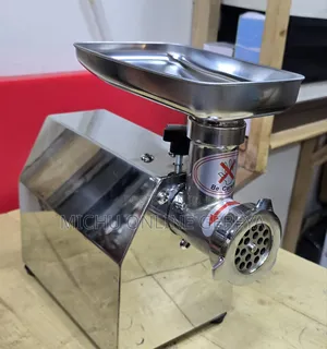 High Quality 8 ቁጥር Meat Grinder የስጋ መፍጫ/ Free Delivery