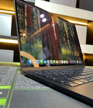 New Laptop Apple MacBook Air 2022 M2 8GB Apple M2 SSD 512GB