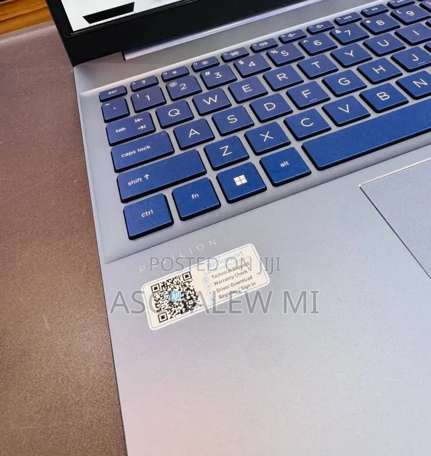 New Laptop HP Pavilion 15 16GB Intel Core i7 SSD 512GB