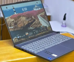 New Laptop Lenovo Ideapad 3 16GB Intel Core i7 SSD 512GB