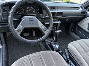 Toyota Corolla 1987 Gray