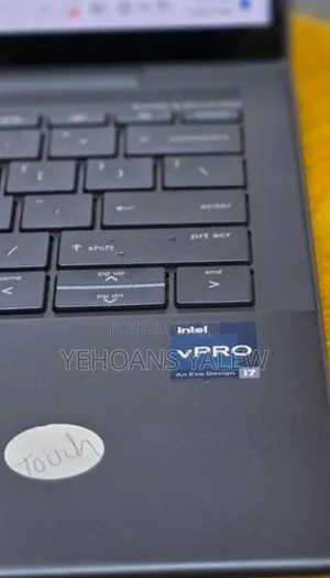 New Laptop HP Dragonfly G3 16GB Intel Core i7 SSD 512GB