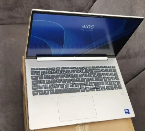 New Laptop HP ProBook 460 G11 16GB Intel Core Ultra 7 SSD 512GB