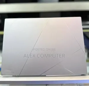 New Laptop Asus Zenbook 14 16GB Intel Core i9 SSD 512GB