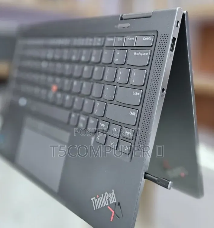 New Laptop Lenovo ThinkPad X1 Yoga 16GB Intel Core i7 SSD 512GB
