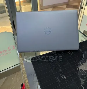 New Laptop Dell Latitude 5550 16GB Intel Core Ultra 7 SSD 512GB