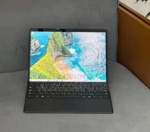 New Laptop Microsoft Surface Pro 9 8GB Intel Core i5 SSD 256GB