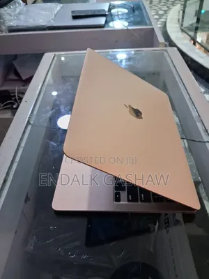 New Laptop Apple MacBook Air 2020 M1 8GB Apple M1 SSD 512GB