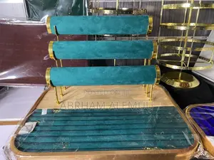 Jewelry Display | የጌጣጌጥ መስቀያ