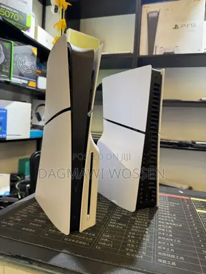 PS 5, PlayStation 5 Slim