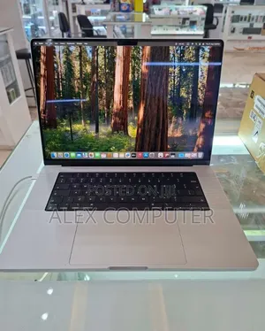 New Laptop Apple MacBook Pro 2021 M1 16GB Apple M1 Pro SSD 1T