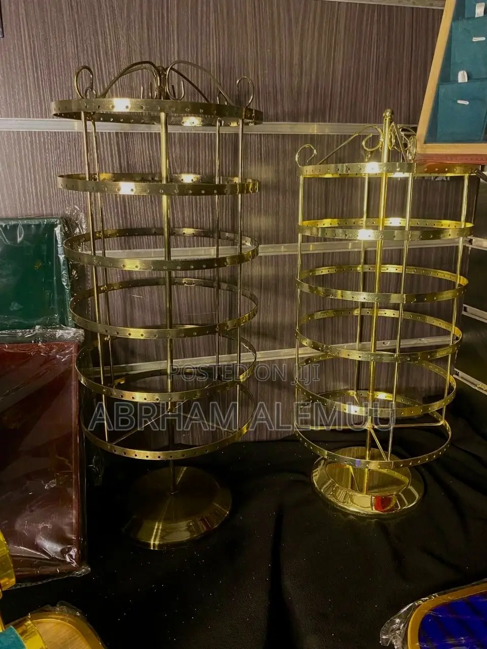 Jewelery Display | የጌጣጌጥ መስቀያ