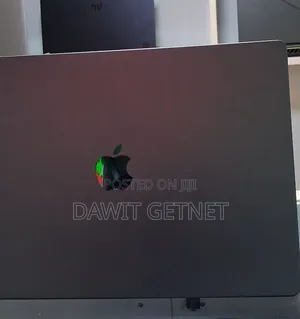 New Laptop Apple MacBook Pro 2024 M4 Max 48GB Apple M4 SSD 2T