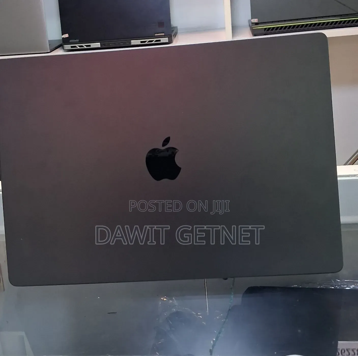 New Laptop Apple MacBook Pro 2024 M4 Max 48GB Apple M4 SSD 2T