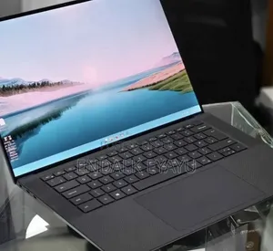 New Laptop Dell XPS 15 16GB Intel Core i9 SSD 512GB