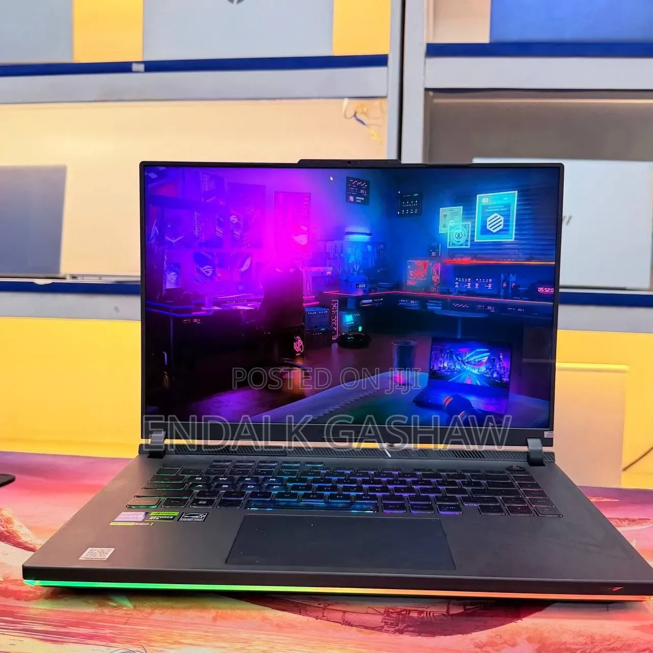 New Laptop Asus ROG Strix G16 G614 16GB Intel Core i9 SSD 1T