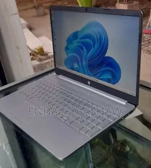 New Laptop HP Stream Notebook 8GB AMD Ryzen 5 SSD 512GB