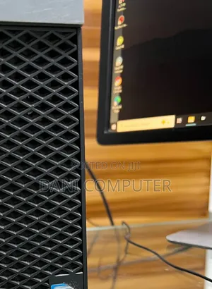 New Desktop Computer Dell OptiPlex 5050 8GB Intel Core i7 HDD 512GB