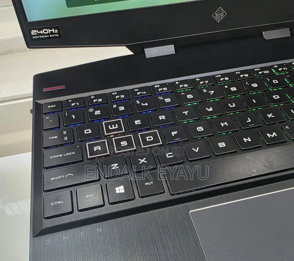 New Laptop HP Omen 15 16GB Intel Core i7 SSD 1T