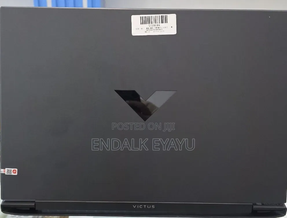 New Laptop HP Victus 16 16GB Intel Core i7 SSD 1T