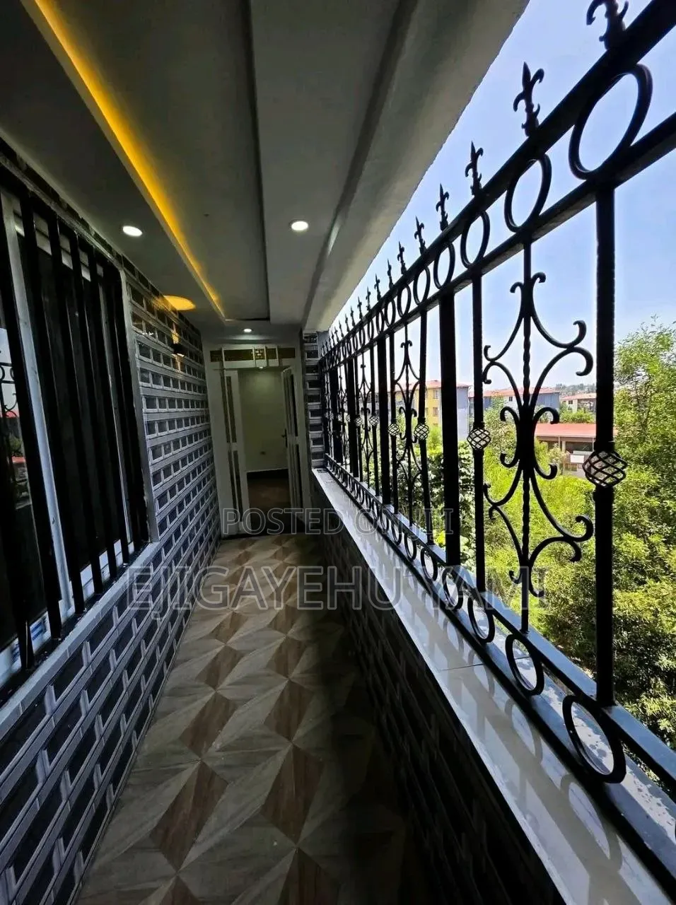 Furnished 3bdrm Condo in Condominium, Bole for sale