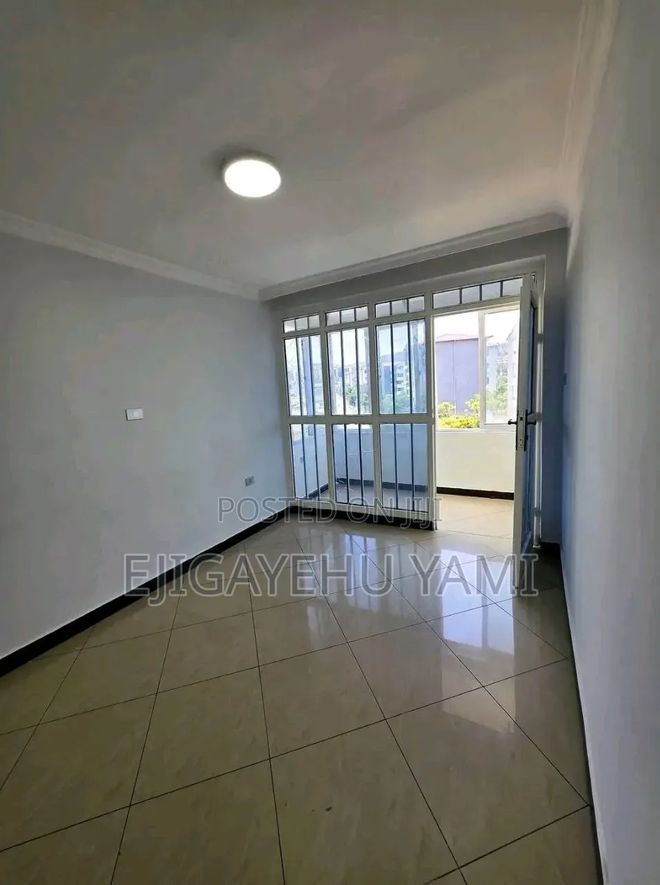 Furnished 3bdrm Condo in Condominium, Bole for sale