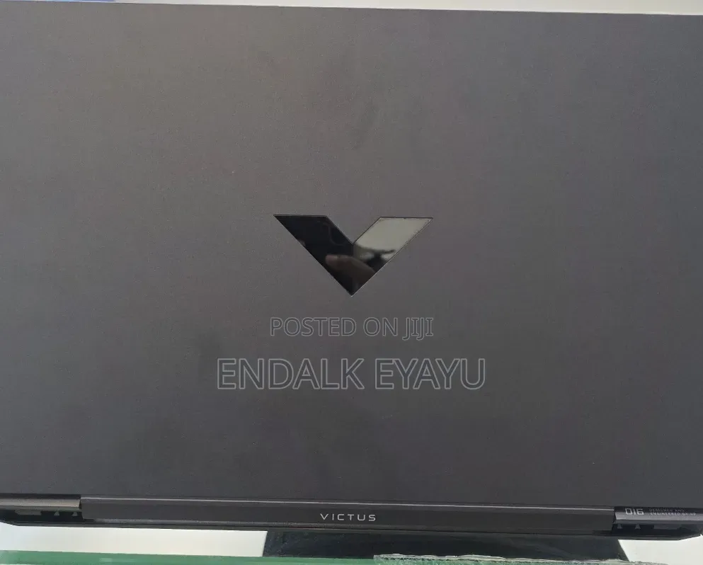 New Laptop HP Victus 16 16GB Intel Core i7 SSD 512GB