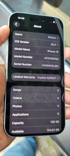 New Apple iPhone 15 128 GB White
