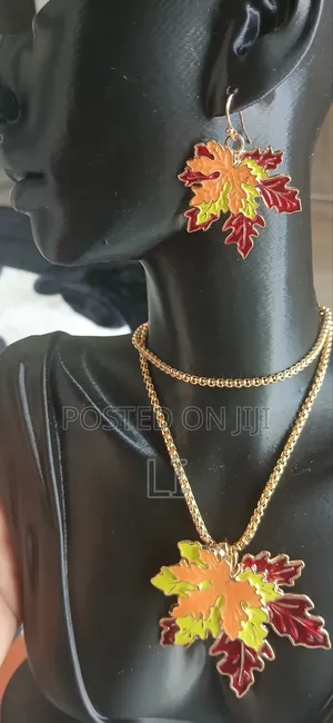 Earing With Necklace