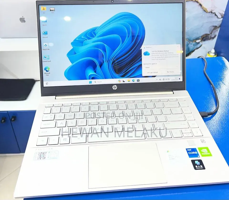New Laptop HP Pavilion 14 16GB Intel Core i5 SSD 512GB
