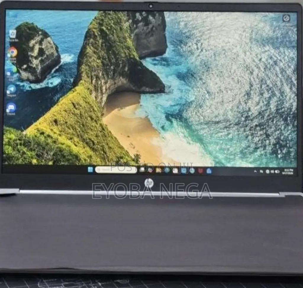 New Laptop HP Stream Notebook 8GB AMD Ryzen 5 SSD 512GB